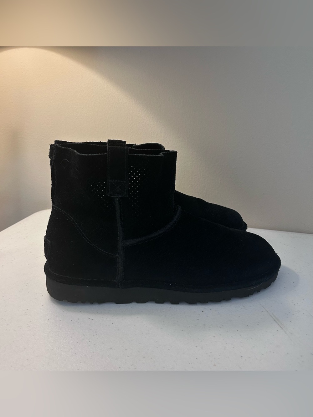 UGG Women's Size 8 Classic Unlined Perf Mini Boot Bootie 1016852 Black Suede